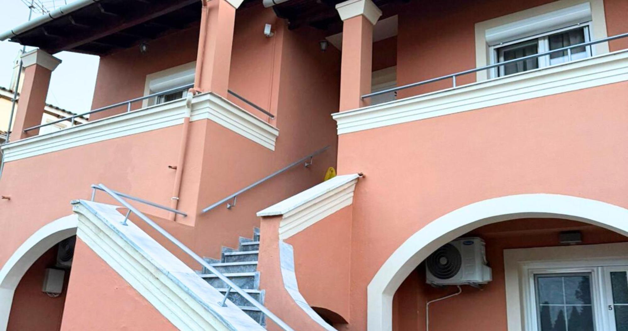 Georgia'S Apartments, Ipsos - Complex S Exterior foto